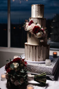 Luxury wedding cake